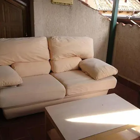 Holiday home Spacious House In With Garden Segovia